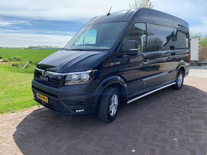 Blauw Occasion 2020 MAN TGE Van | € 33.577 (Eerlijke prijs) - Afbeelding 1/4