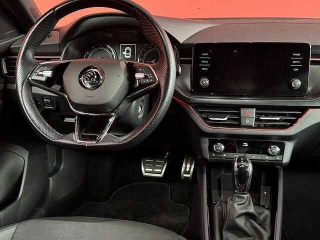 Occasion Skoda Scala Business Line 111 PK (81 kW) 2023 Zwart (metallic) Hatchback