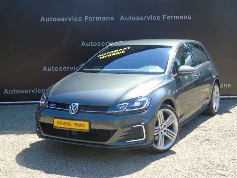 Grijs Gebruikt 2017 VW Golf VII GTE Hatchback | € 19.899 (Eerlijke prijs) - Afbeelding 1/4