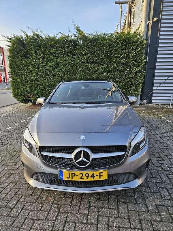 Occasion Mercedes A180 Ambition 122 PK (89 kW) 2016 Grijs Stationwagen