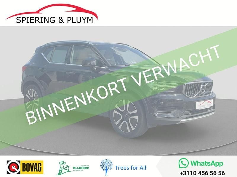 Zwart Gebruikt 2021 Volvo XC40 Inscription SUV | € 30.990 (Goede deal) - Afbeelding 1/4