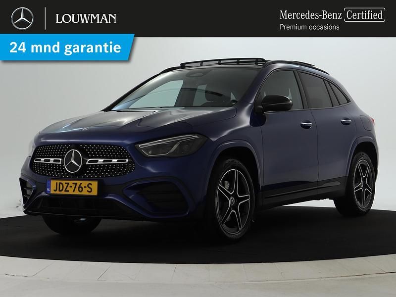 Spectraalblauw metallic Gebruikt 2025 Mercedes GLA250 AMG SUV | € 53.945 (Duur) - Afbeelding 1/4