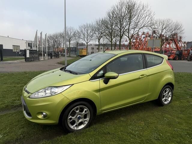 Occasion Ford Fiesta Titanium 82 PK (60 kW) 2011 Groen Hatchback