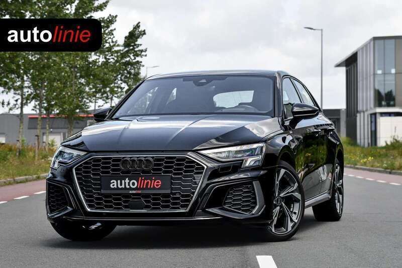 Zwart, metallic lak Gebruikt 2022 Audi A3 Sportback e-tron S-Line Sedan | € 28.899 (Goede deal) - Afbeelding 1/2