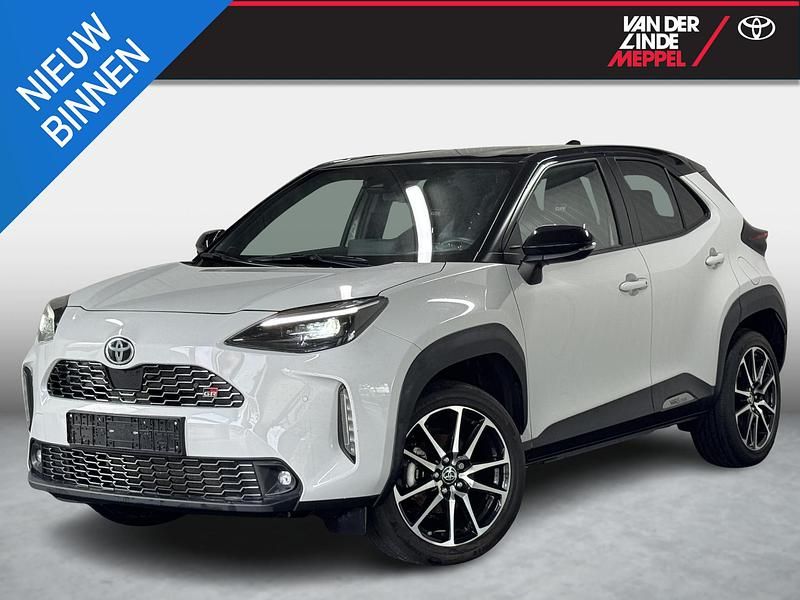 Gebruikt 2024 Toyota Yaris Cross Sport SUV | € 32.950 (Duur) - Afbeelding 1/4
