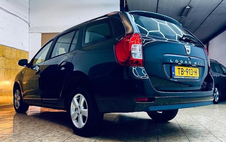 Occasion Dacia Logan MCV Lauréate 90 PK (66 kW) 2018 Zwart MPV