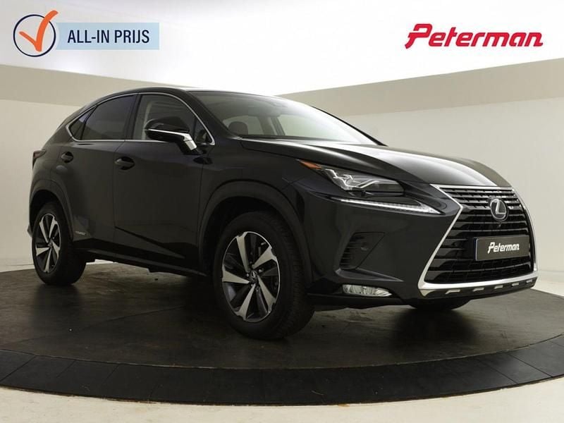Zwart Gebruikt 2018 Lexus NX300h President Line SUV | € 35.899 (Eerlijke prijs) - Afbeelding 1/4