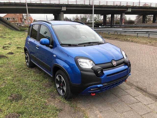 Occasion Fiat Panda Cross Cross 69 PK (50 kW) 2024 Blauw Hatchback
