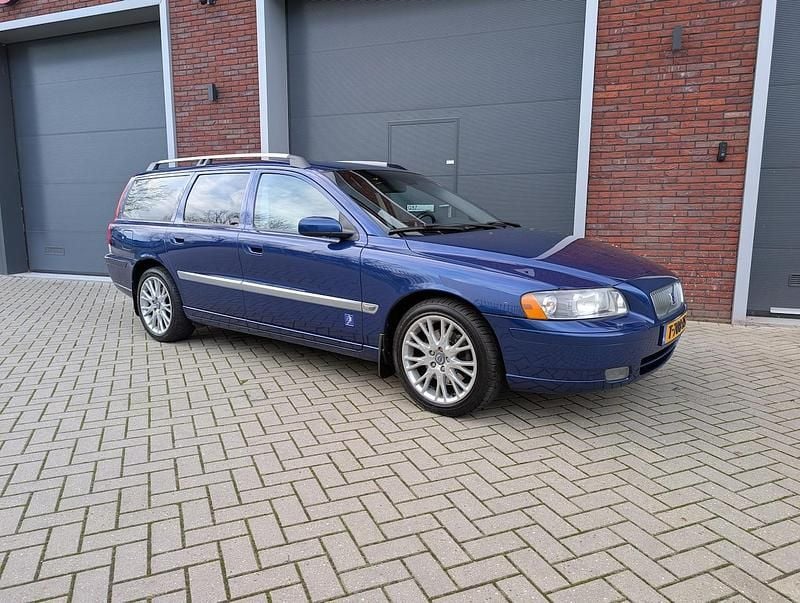 Blauw (metallic) Gebruikt 2005 Volvo V70 Ocean Race Stationwagen | € 15.000 - Afbeelding 1/4