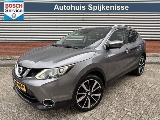 Grijs Gebruikt 2015 Nissan Qashqai 360º SUV | € 12.450 (Eerlijke prijs) - Afbeelding 1/4