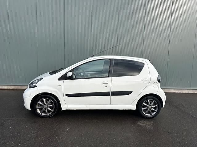 Occasion Toyota Aygo 68 PK (50 kW) 2011 Wit Hatchback