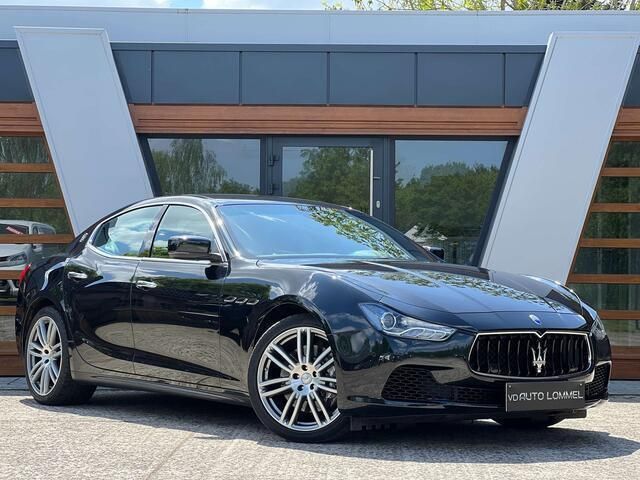 Zwart Gebruikt 2015 Maserati Ghibli Coupé | € 34.950 - Afbeelding 1/4