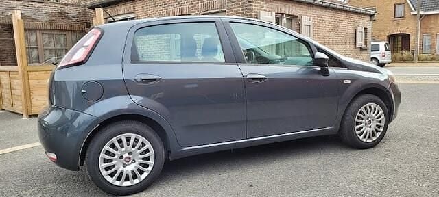 Occasion Fiat Punto 69 PK (50 kW) 2012 Grijs Hatchback