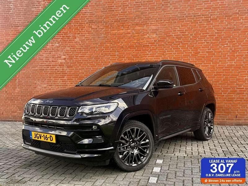 Zwart Gebruikt 2022 Jeep Compass SUV | € 22.950 (Goede deal) - Afbeelding 1/4