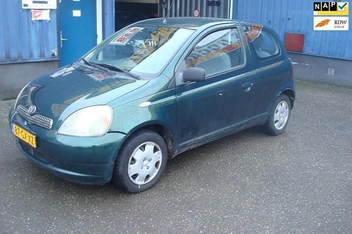 Occasion 2001 Toyota Yaris Sol | € 550 (Goede deal) - Afbeelding 1/4