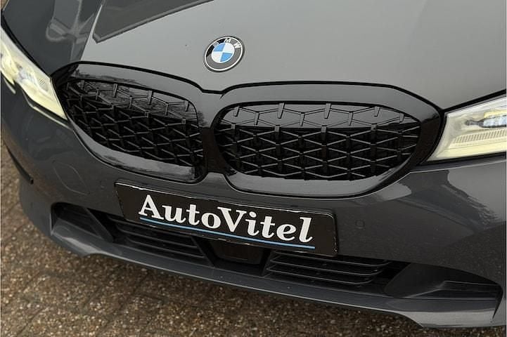Occasion BMW 330e Comfort Edition 294 PK (216 kW) 2021 Grijs Stationwagen