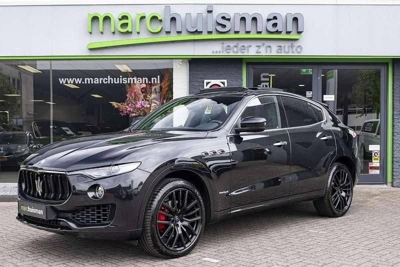Zwart, metallic lak Gebruikt 2018 Maserati Levante SUV | € 59.950 - Afbeelding 1/4