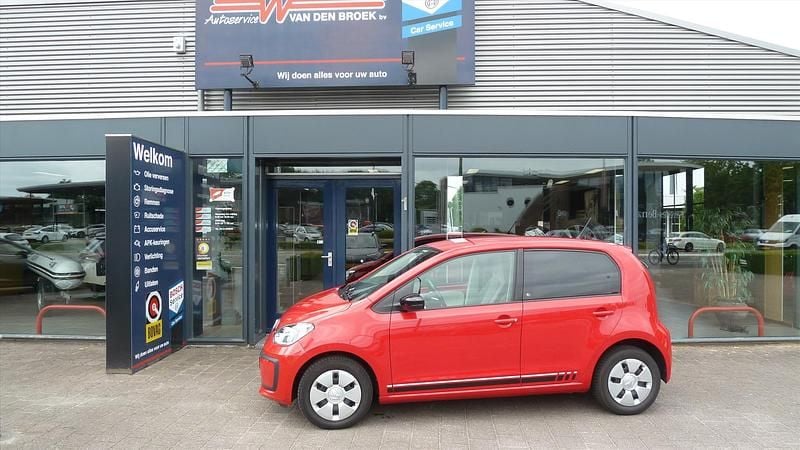 Occasion VW up! Beats 2018 Rood Hatchback