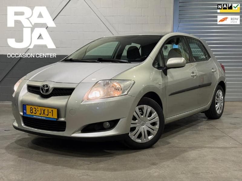 Zilver Occasion 2009 Toyota Auris Sol Hatchback | € 5.450 (Eerlijke prijs) - Afbeelding 1/4