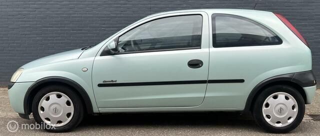 Occasion Opel Corsa 75 PK (55 kW) 2001 Groen Hatchback