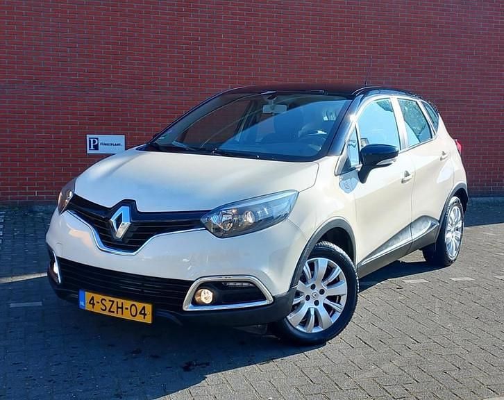 Wit Gebruikt 2014 Renault Captur Expression SUV | € 8.450 (Eerlijke prijs) - Afbeelding 1/4