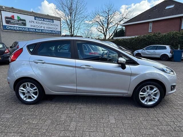 Occasion Ford Fiesta 82 PK (60 kW) 2015 Grijs Hatchback