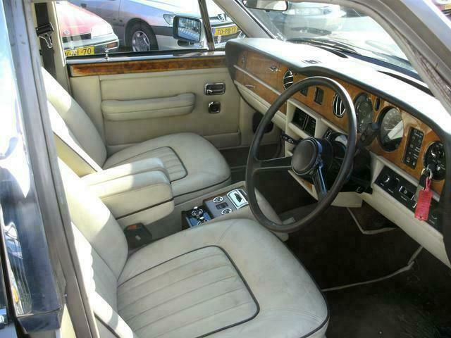 Occasion Rolls Royce Silver Spirit 243 PK (178 kW) 1985 Beige Sedan
