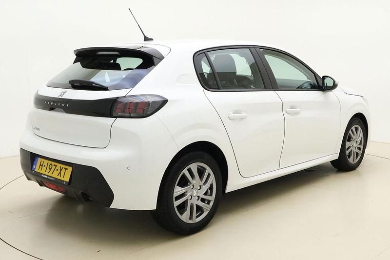 Occasion Peugeot 208 Active 75 PK (55 kW) 2020 Wit Hatchback