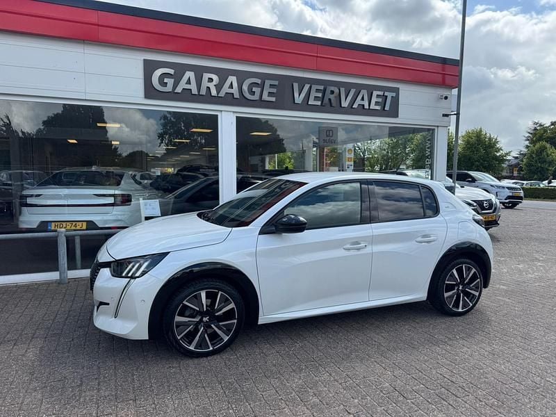 Wit Gebruikt 2021 Peugeot 208 GT Hatchback | € 19.950 (Eerlijke prijs) - Afbeelding 1/3