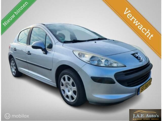 Grijs Gebruikt 2009 Peugeot 207 Hatchback | € 2.250 (Eerlijke prijs) - Afbeelding 1/4
