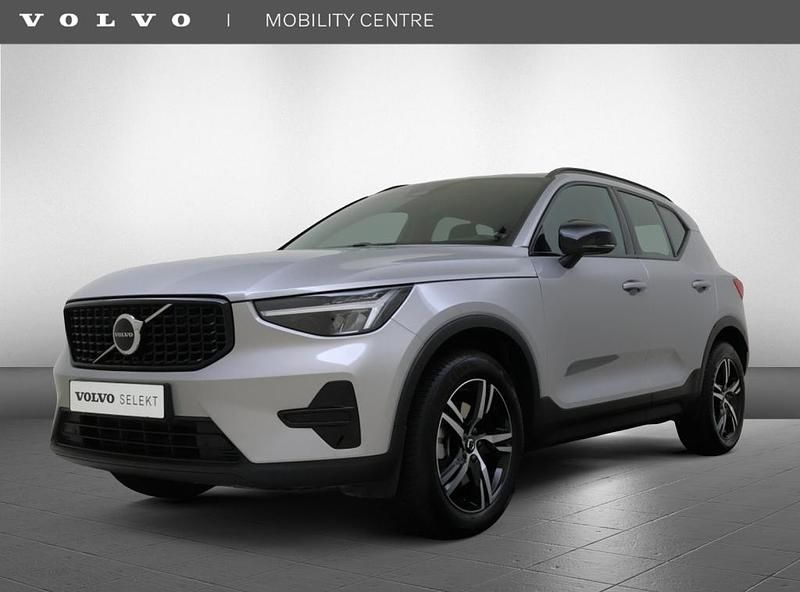 Grijs Gebruikt 2024 Volvo XC40 Plus SUV | € 42.950 (Eerlijke prijs) - Afbeelding 1/4