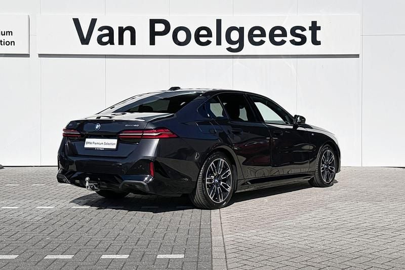 Occasion BMW i5 M Sport 250 kW (340 PK) 2025 Grijs, metallic lak Sedan