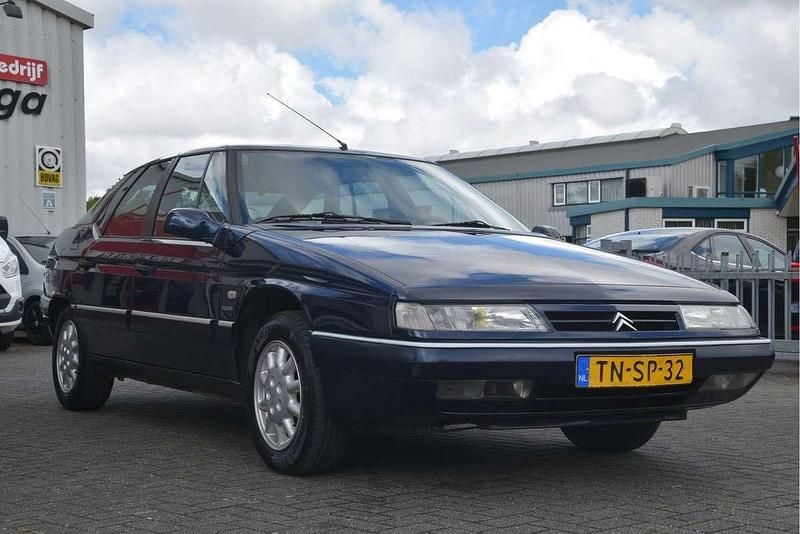 Occasion Citroën XM Exclusive 191 PK (140 kW) 1998 Blauw Hatchback