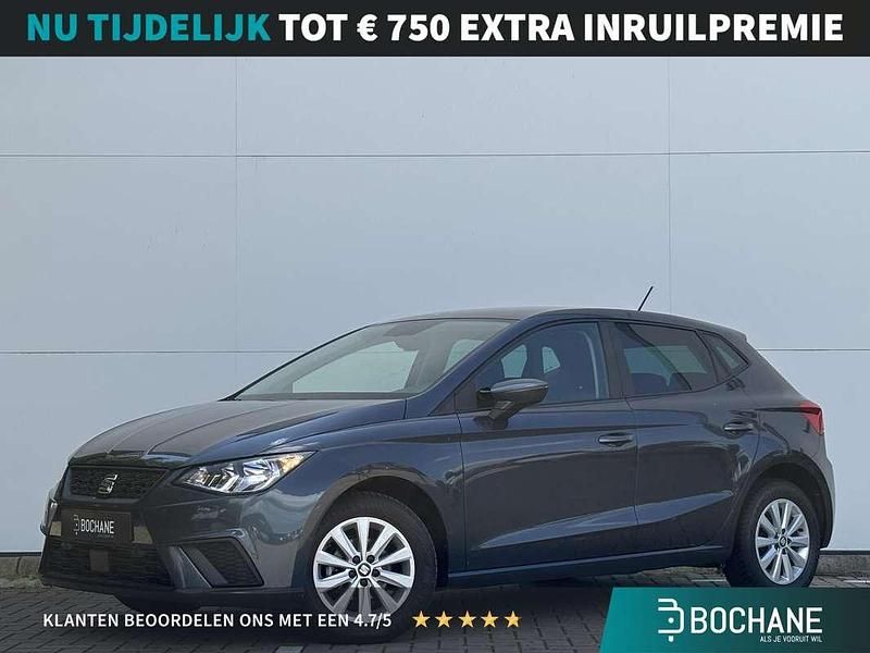 Magnetic tech grey Gebruikt 2021 Seat Ibiza Business Hatchback | € 13.200 (Super prijs) - Afbeelding 1/4