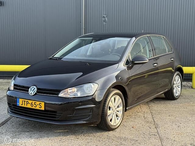 Zwart Occasion 2017 VW Golf VII Hatchback | € 10.999 (Super prijs) - Afbeelding 1/4