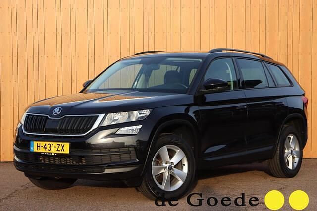Zwart Gebruikt 2020 Skoda Kodiaq Ambition SUV | € 23.940 (Eerlijke prijs) - Afbeelding 1/4