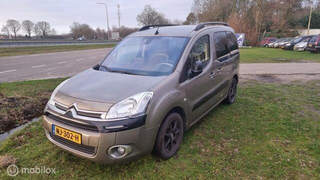 Bruin Gebruikt 2013 Citroën Berlingo XTR MPV | € 7.500 (Eerlijke prijs) - Afbeelding 1/4