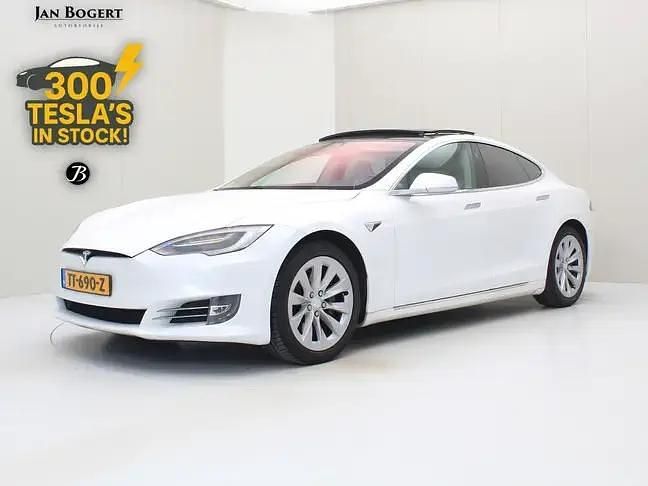 Wit Gebruikt 2018 Tesla Model S Sedan | € 23.900 (Goede deal) - Afbeelding 1/4