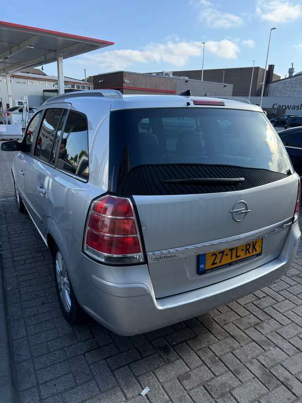 Afbeelding 2/4