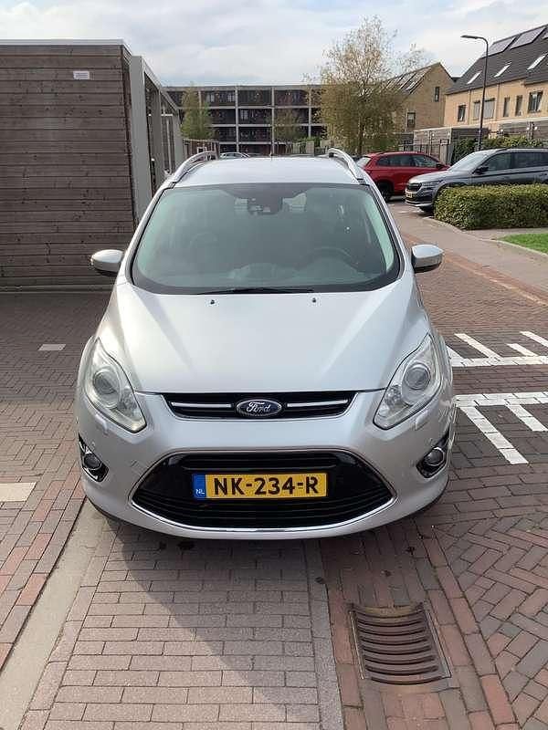 Grijs Gebruikt 2013 Ford Grand C-Max Ambiente MPV | € 5.750 (Eerlijke prijs) - Afbeelding 1/4