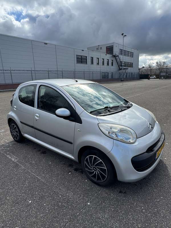 Grijs Gebruikt 2006 Citroën C1 Hatchback | € 3.500 (Duur) - Afbeelding 1/4