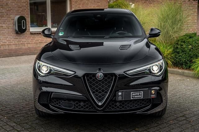 Occasion Alfa Romeo Stelvio Quadrifoglio 511 PK (375 kW) 2018 Zwart (metallic) SUV