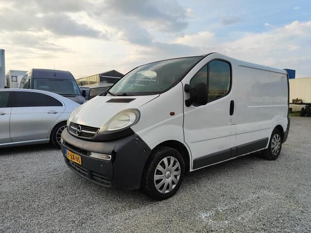 Wit Gebruikt 2006 Opel Vivaro Comfort Van | € 1.699 (Super prijs) - Afbeelding 1/4