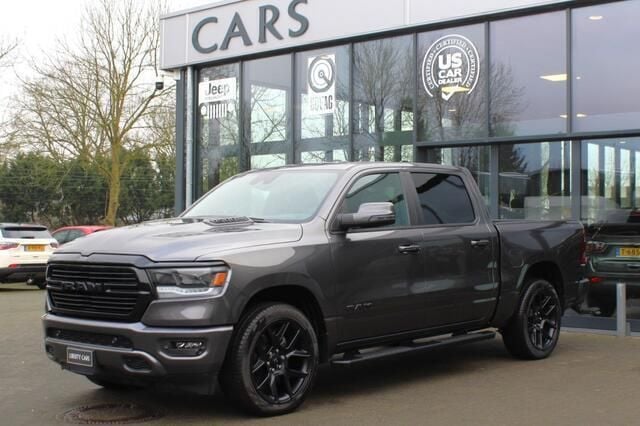Grijs Nieuw 2024 Dodge Ram Pickup | € 74.500 (Super prijs) - Afbeelding 1/4