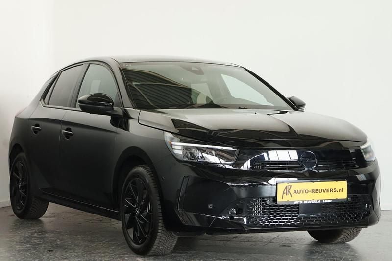 Occasion Opel Corsa 101 PK (74 kW) 2024 Zwart, metallic lak Hatchback