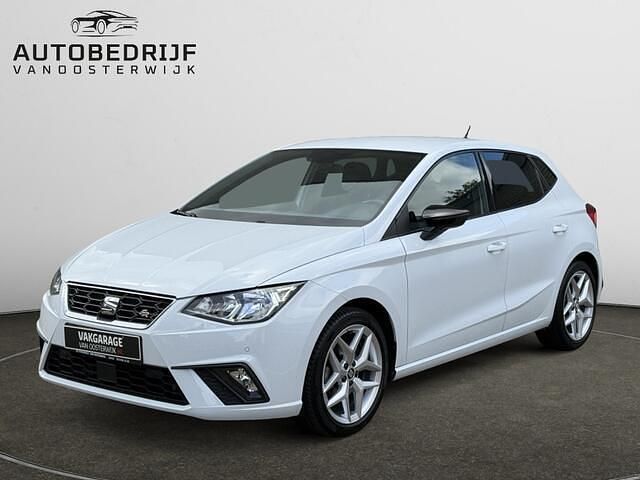 Wit Occasion 2021 Seat Ibiza FR Hatchback | € 15.450 (Eerlijke prijs) - Afbeelding 1/4