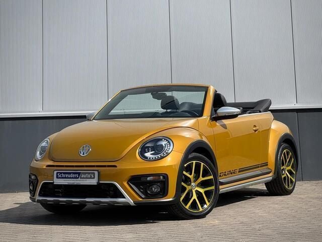 Geel Gebruikt 2016 VW Beetle Dune Cabriolet | € 31.950 - Afbeelding 1/4