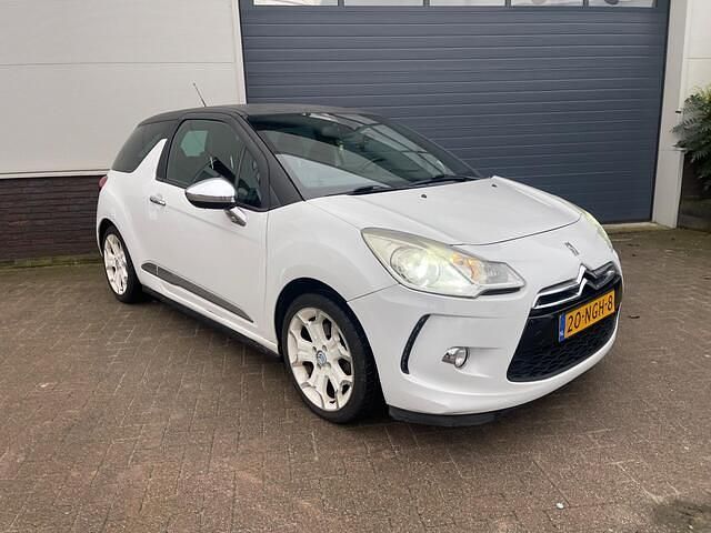 Occasion Citroën DS3 So Chic 120 PK (88 kW) 2010 Wit (metallic) Hatchback