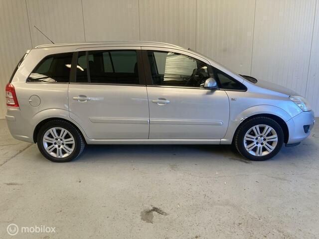 Occasion Opel Zafira Executive 140 PK (102 kW) 2009 Grijs MPV