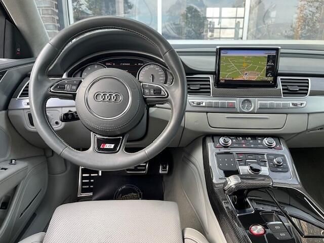 Occasion Audi S8 Comfort 520 PK (382 kW) 2013 Blauw Sedan